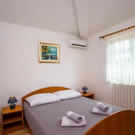 Lorena Apartmán