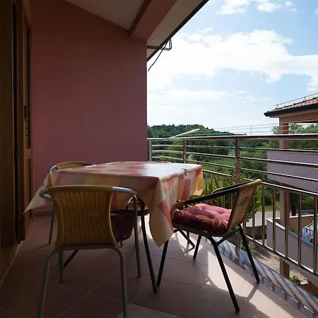 Lorena Apartmán