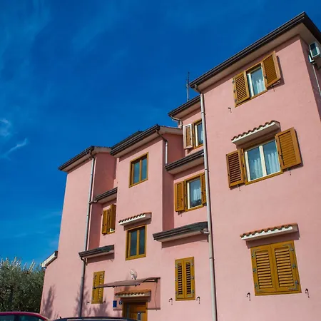 Lorena * Porec