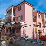 Apartment Lorena