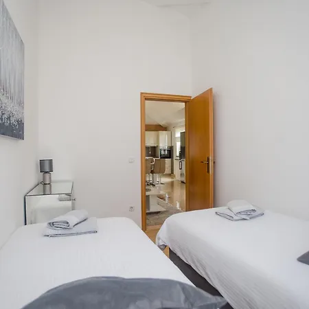 Lorena * Πόρετς